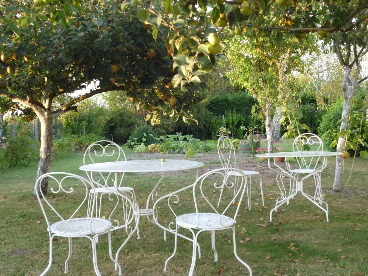 Le Clos Des Rosiers Saint-Emilion Bagian luar foto