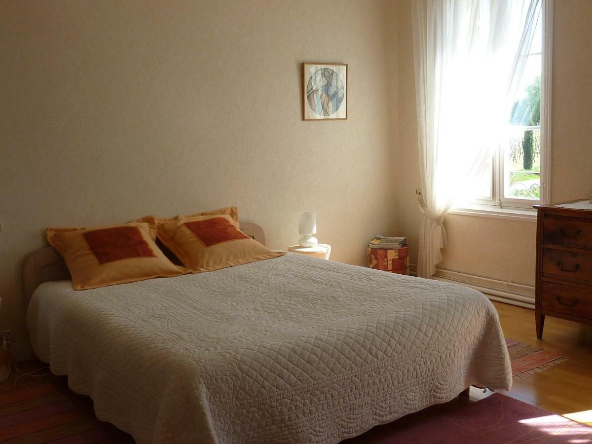 Le Clos Des Rosiers Saint-Emilion Bagian luar foto
